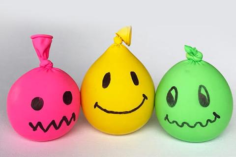 DIY stress balls