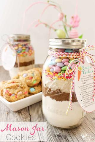 Easter cookie in a jar